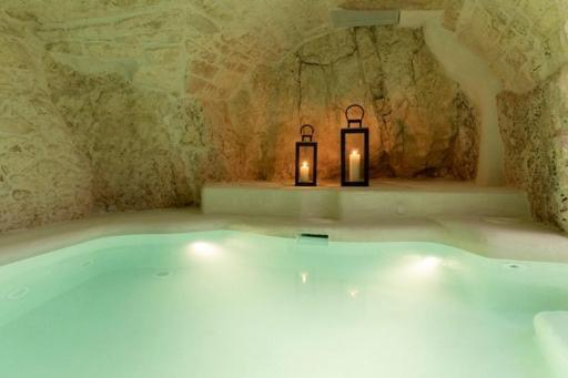 오스투니 Alesia Luxury Cave B&B 외부 사진